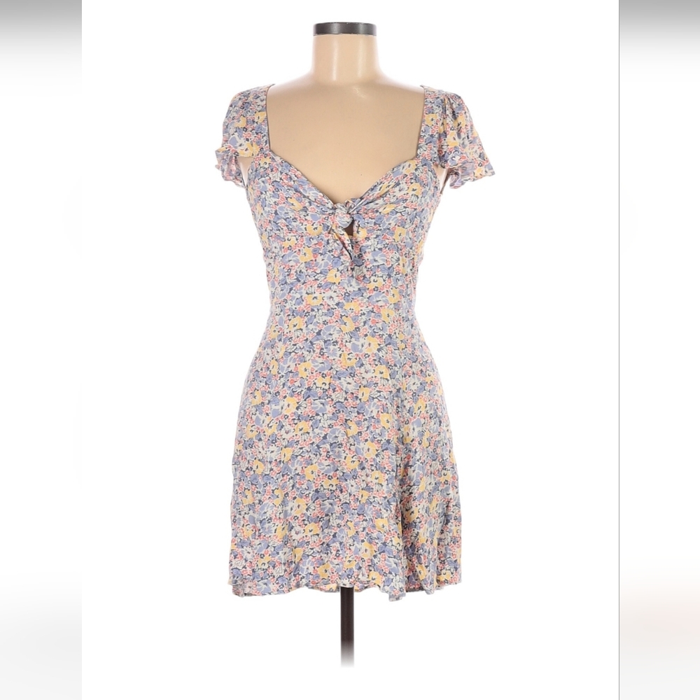 Reformation Floral Open Back Dress Size 8